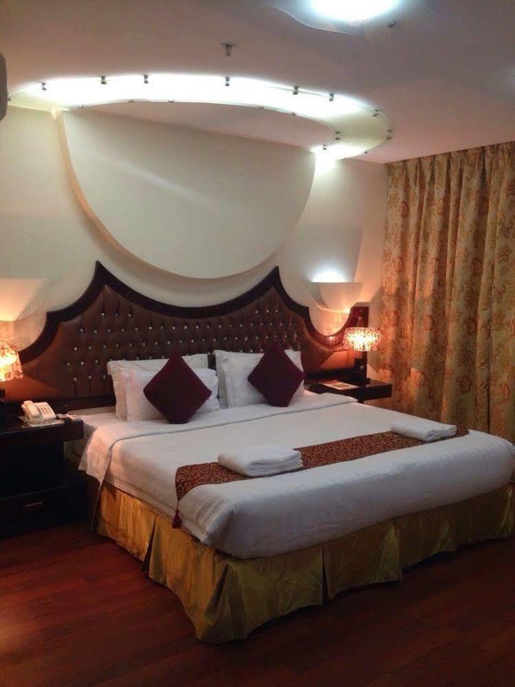 Kenanah Jeddah Hotel Exterior foto